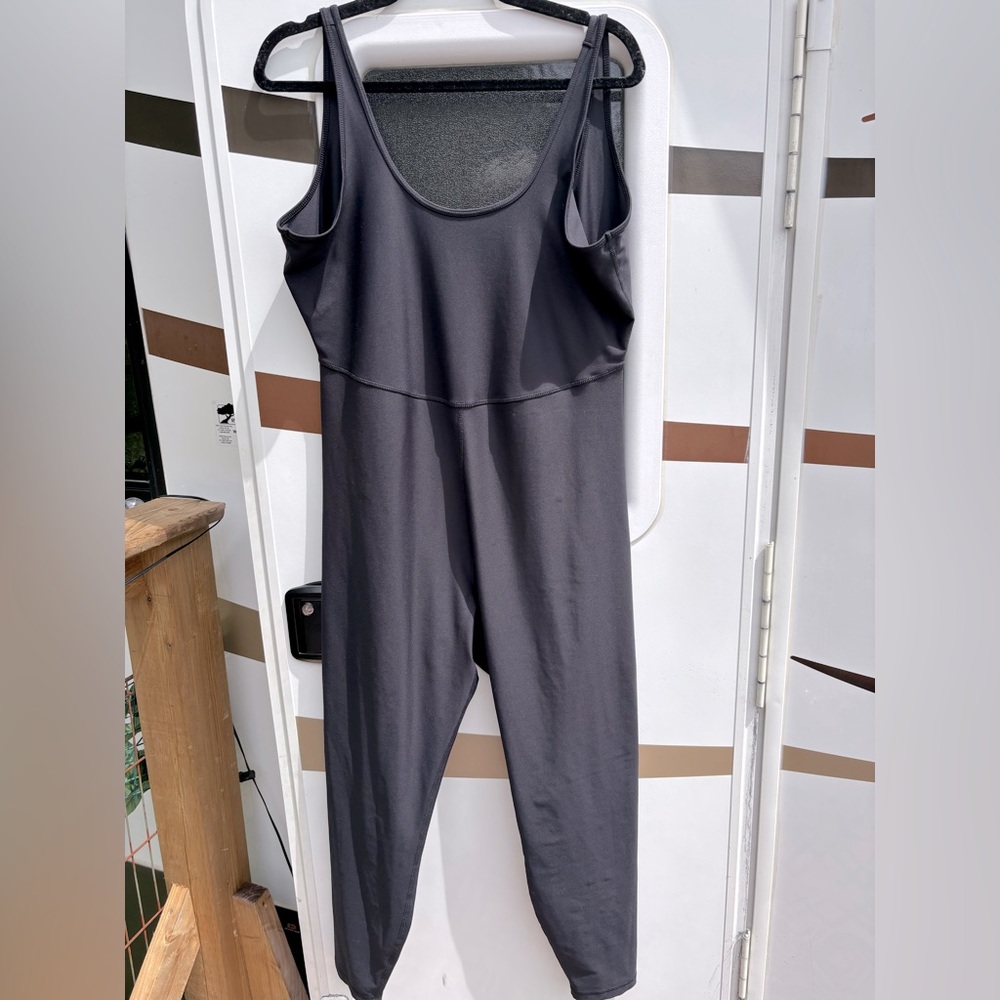 New never worn stretchy, comfortable onesie Size XL Black